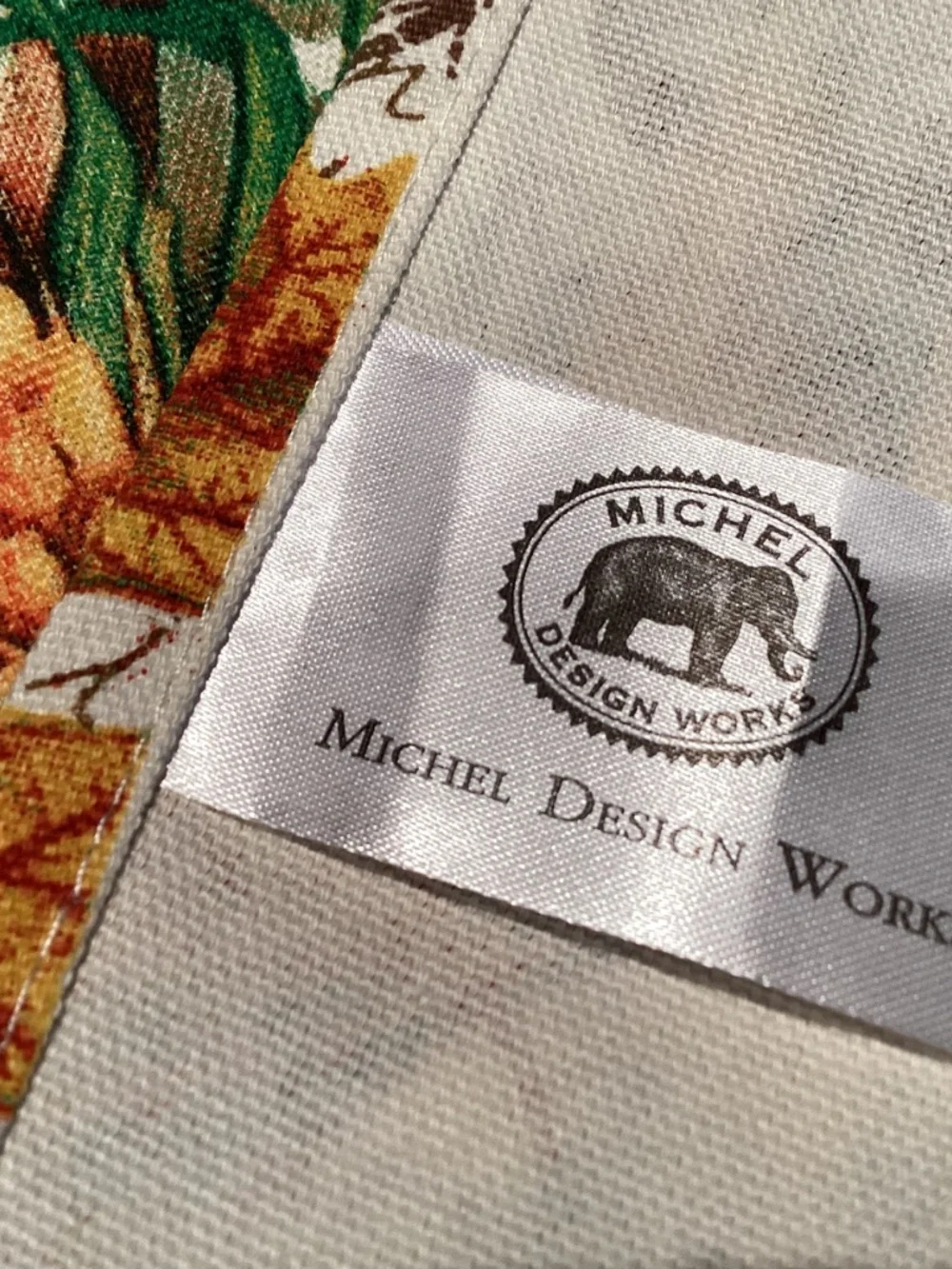 MICHAEL WORKS APRON - AUTUMN THEME - 100% COTTON - SIZE OS